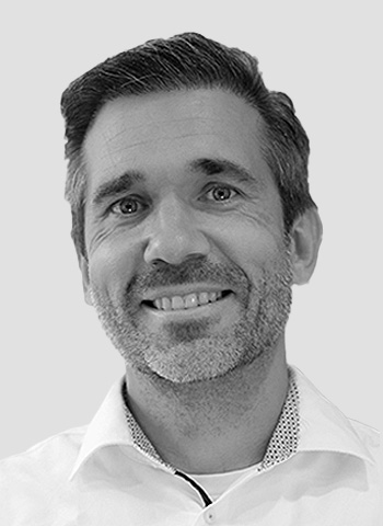 Dr. Ramón Kral
